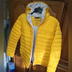 Yellow Calvin Klein hooded down jacket quilted coat Sherpa lined size small